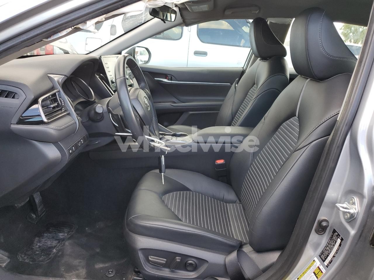 Photo 7 of 2024 TOYOTA CAMRY SE NIGHT SHADE (VIN 4T1G11AK9RU904125)