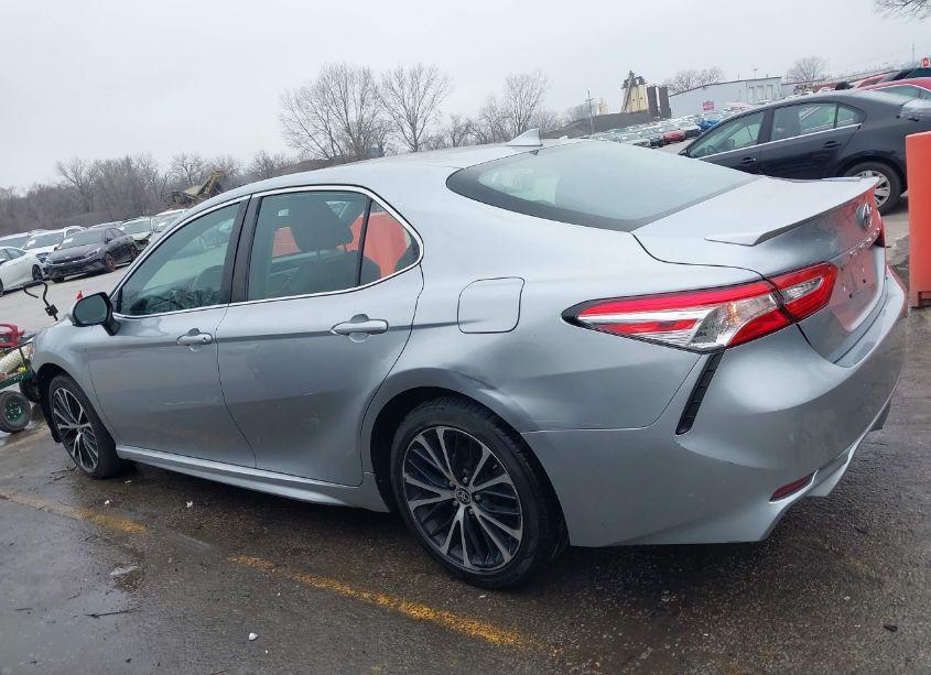 Photo 15 of 2020 Toyota Camry SE (VIN 4T1G11AKXLU306701)