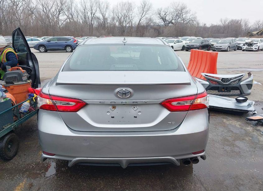 Photo 17 of 2020 Toyota Camry SE (VIN 4T1G11AKXLU306701)