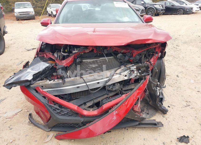 Photo 6 of 2020 Toyota Camry SE (VIN 4T1G11AKXLU319013)