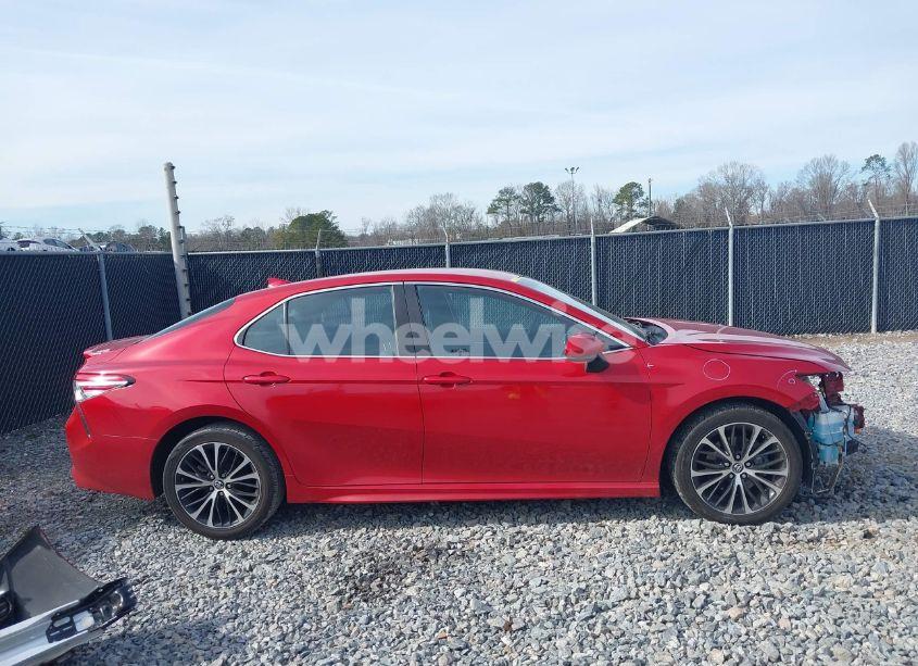 Photo 14 of 2020 Toyota Camry SE (VIN 4T1G11AKXLU355865)