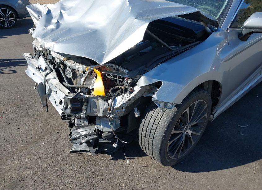 Photo 18 of 2020 Toyota Camry SE (VIN 4T1G11AKXLU365585)