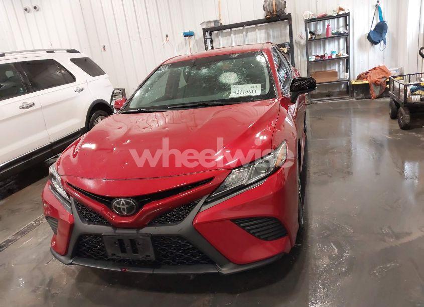 Photo 12 of 2020 Toyota Camry SE (VIN 4T1G11AKXLU378840)