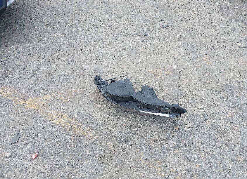 Photo 12 of 2020 Toyota Camry SE (VIN 4T1G11AKXLU505652)