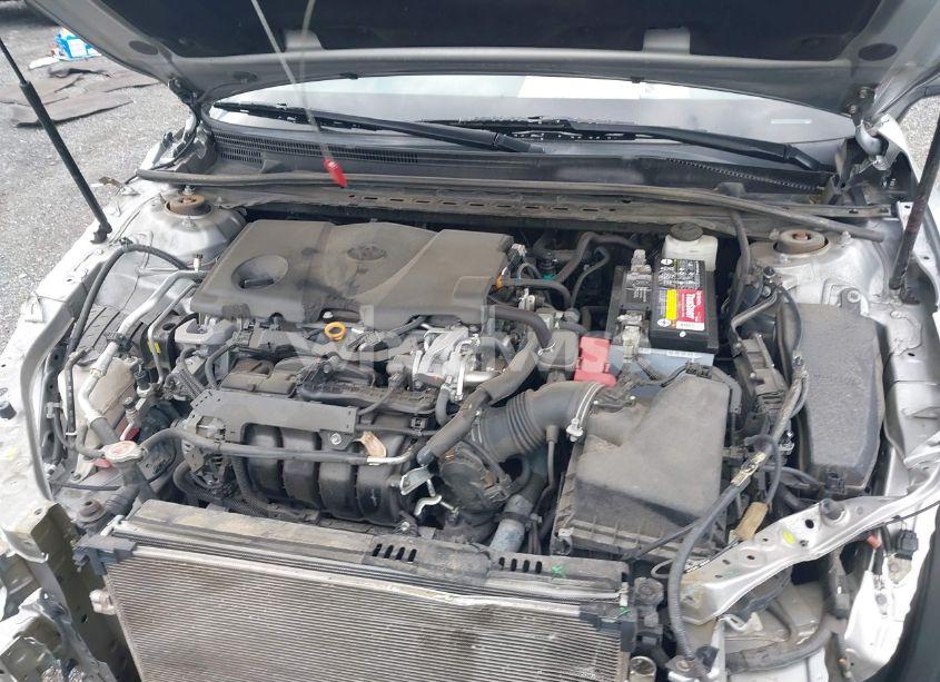 Photo 10 of 2020 Toyota Camry SE (VIN 4T1G11AKXLU865424)