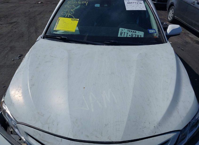 Photo 10 of 2020 Toyota Camry SE (VIN 4T1G11AKXLU866671)