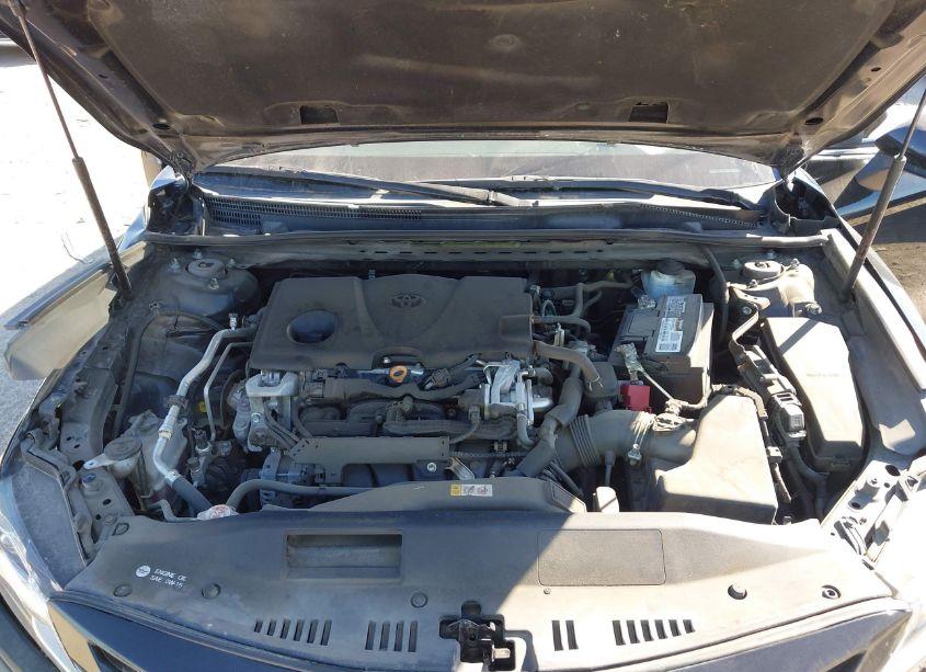 Photo 10 of 2020 Toyota Camry SE (VIN 4T1G11AKXLU894311)