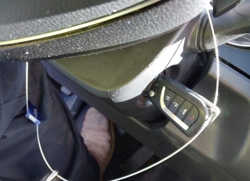 Photo 11 of 2020 Toyota Camry SE (VIN 4T1G11AKXLU894311)