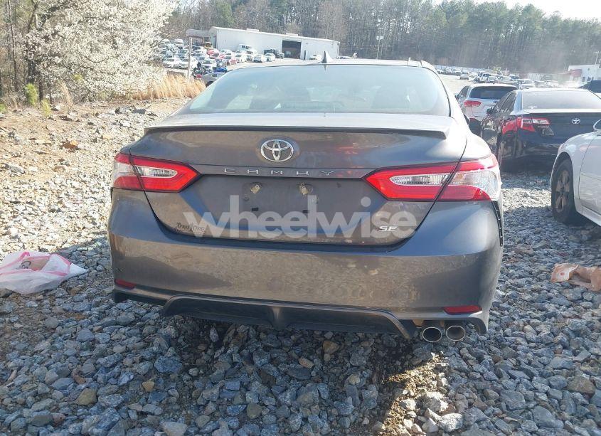 Photo 16 of 2020 Toyota Camry SE (VIN 4T1G11AKXLU915593)