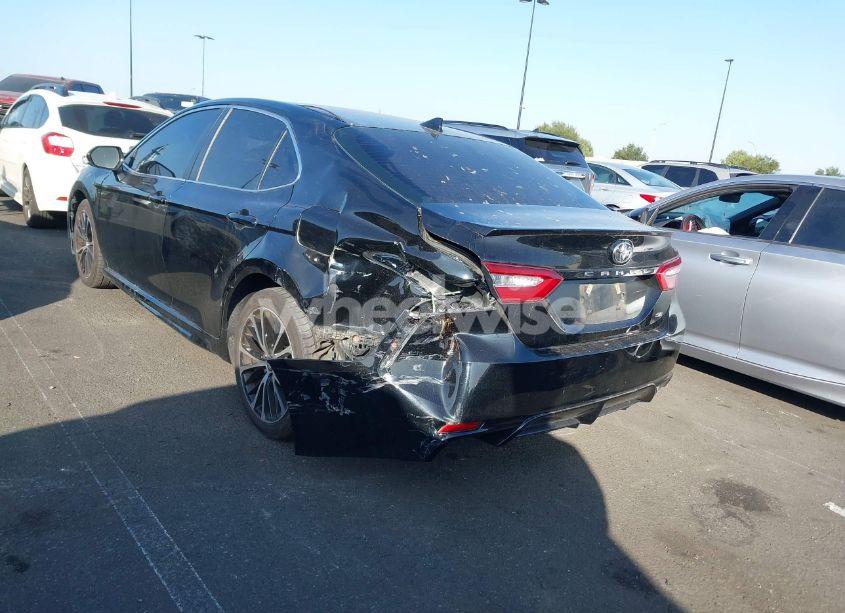 Photo 6 of 2020 Toyota Camry SE (VIN 4T1G11AKXLU918896)