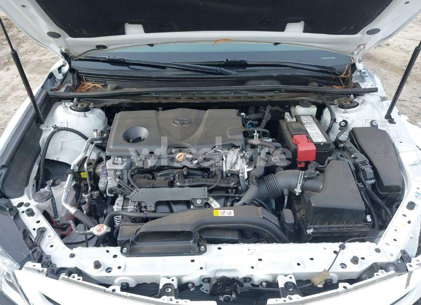 Photo 10 of 2020 Toyota Camry SE (VIN 4T1G11AKXLU920633)