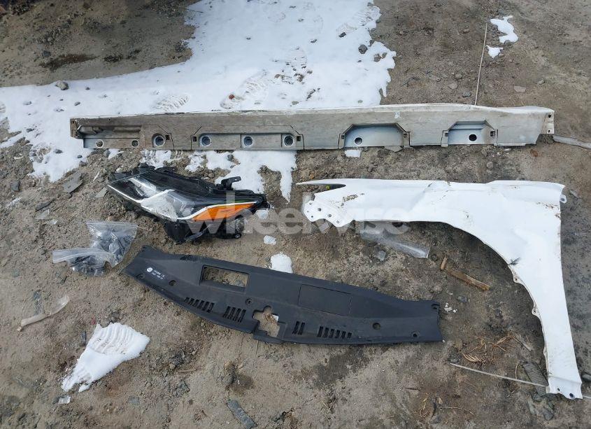 Photo 12 of 2020 Toyota Camry SE (VIN 4T1G11AKXLU920633)