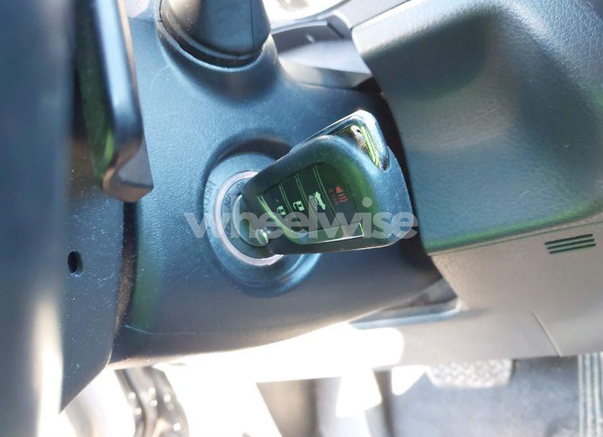 Photo 11 of 2020 Toyota Camry SE (VIN 4T1G11AKXLU948027)