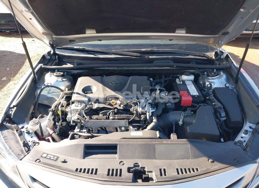 Photo 10 of 2020 Toyota Camry (VIN 4T1G11AKXLU959268)