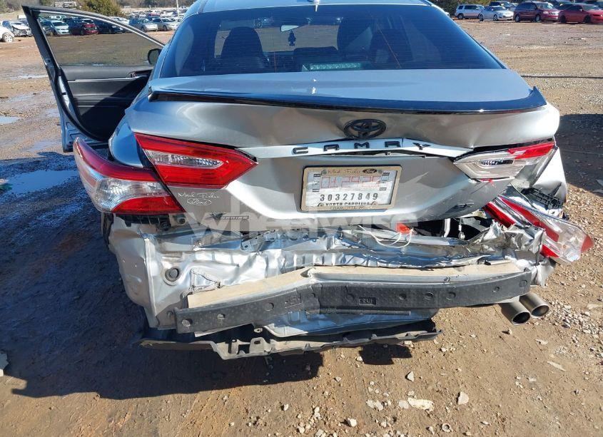 Photo 6 of 2020 Toyota Camry (VIN 4T1G11AKXLU959268)