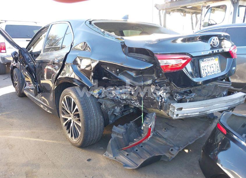 Photo 18 of 2020 Toyota Camry SE (VIN 4T1G11AKXLU982050)