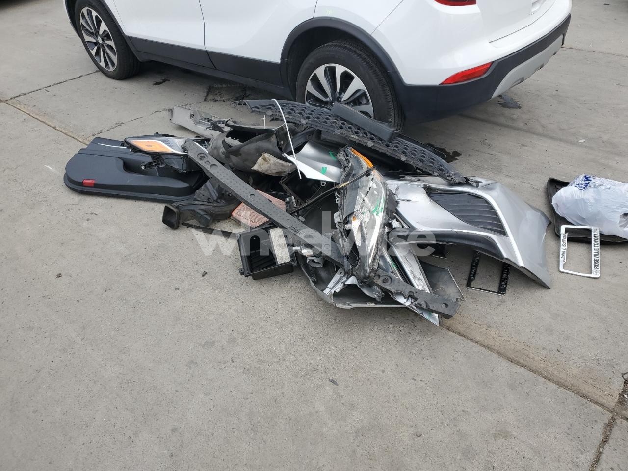 Photo 12 of 2020 TOYOTA CAMRY SE (VIN 4T1G11AKXLU987653)