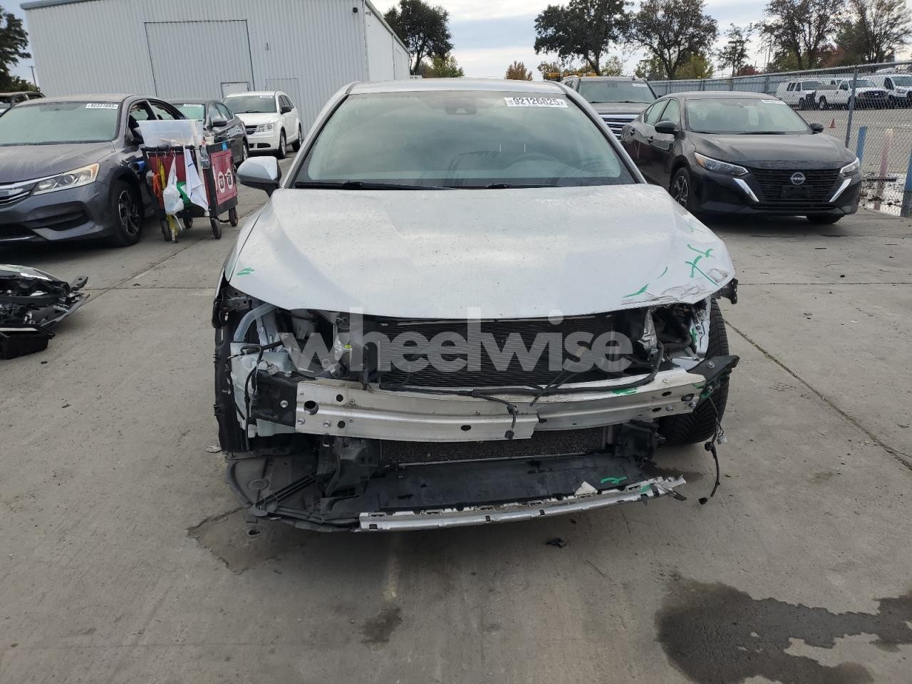 Photo 5 of 2020 TOYOTA CAMRY SE (VIN 4T1G11AKXLU987653)