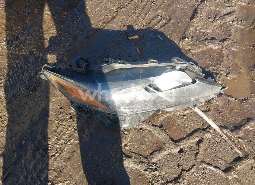 Photo 12 of 2021 Toyota Camry SE (VIN 4T1G11AKXMU429447)