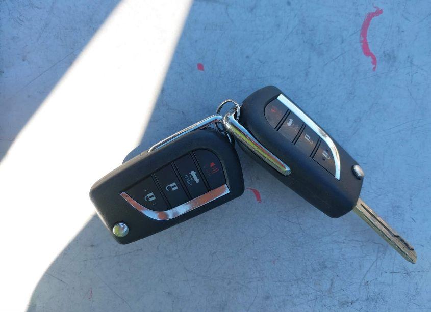 Photo 11 of 2021 Toyota Camry SE (VIN 4T1G11AKXMU521142)