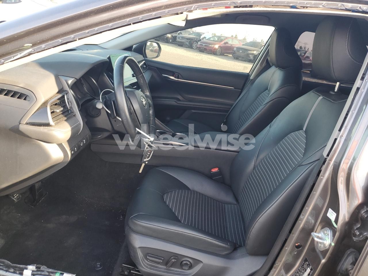 Photo 7 of 2021 TOYOTA CAMRY SE (VIN 4T1G11AKXMU536482)