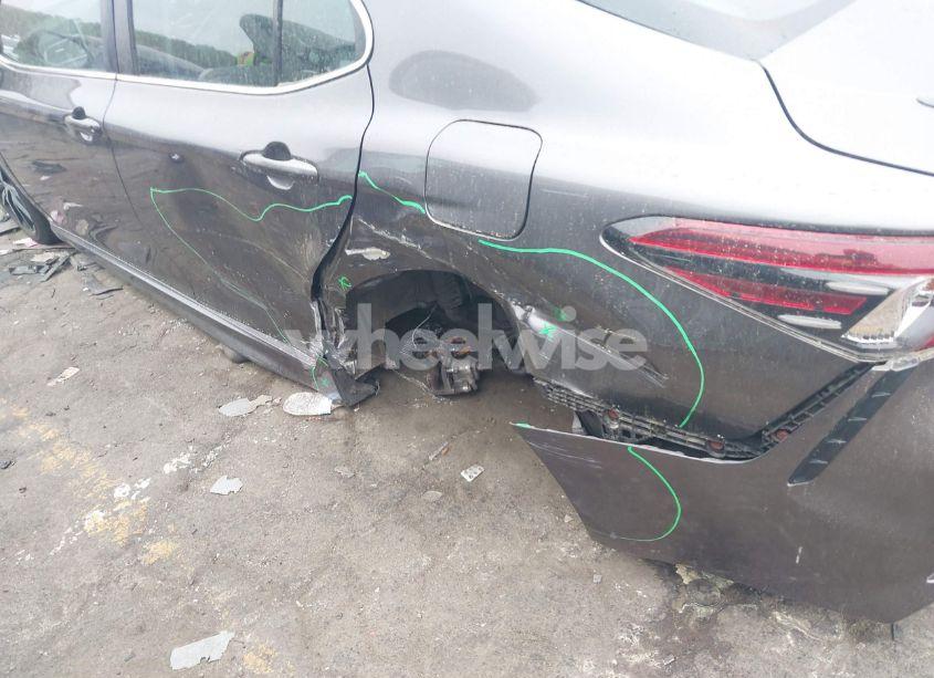 Photo 6 of 2021 Toyota Camry SE (VIN 4T1G11AKXMU562225)