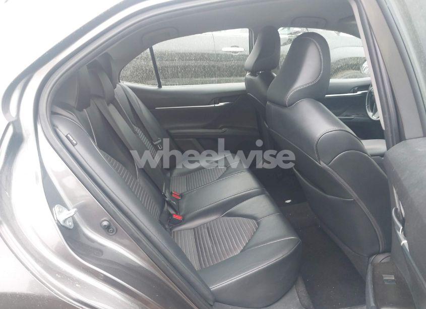 Photo 8 of 2021 Toyota Camry SE (VIN 4T1G11AKXMU562225)