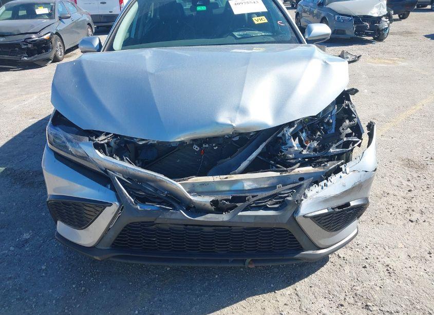 Photo 13 of 2021 Toyota Camry SE (VIN 4T1G11AKXMU603758)