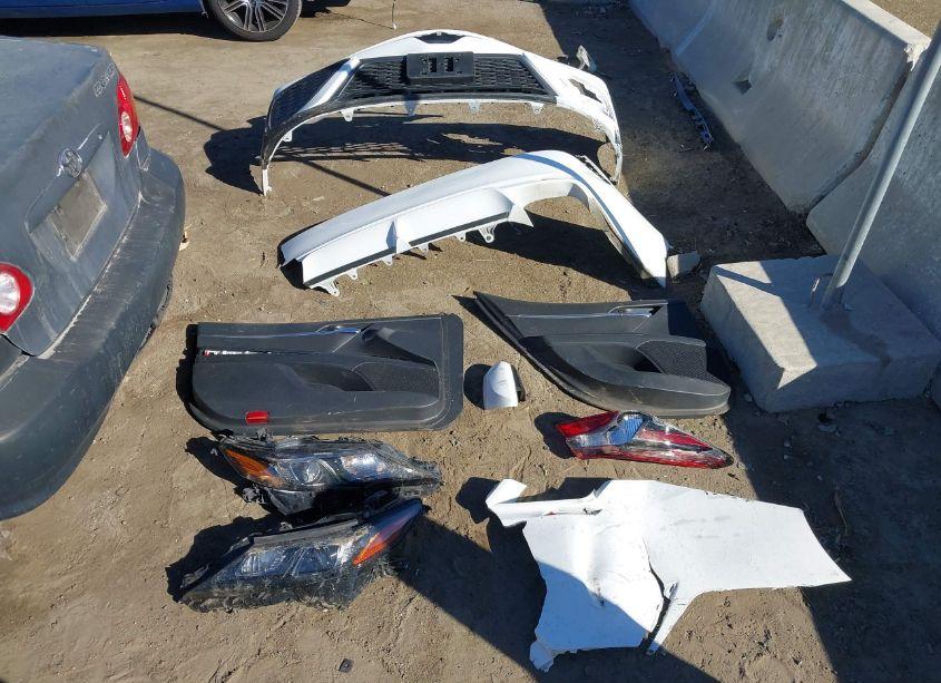 Photo 12 of 2021 Toyota Camry SE (VIN 4T1G11AKXMU605249)