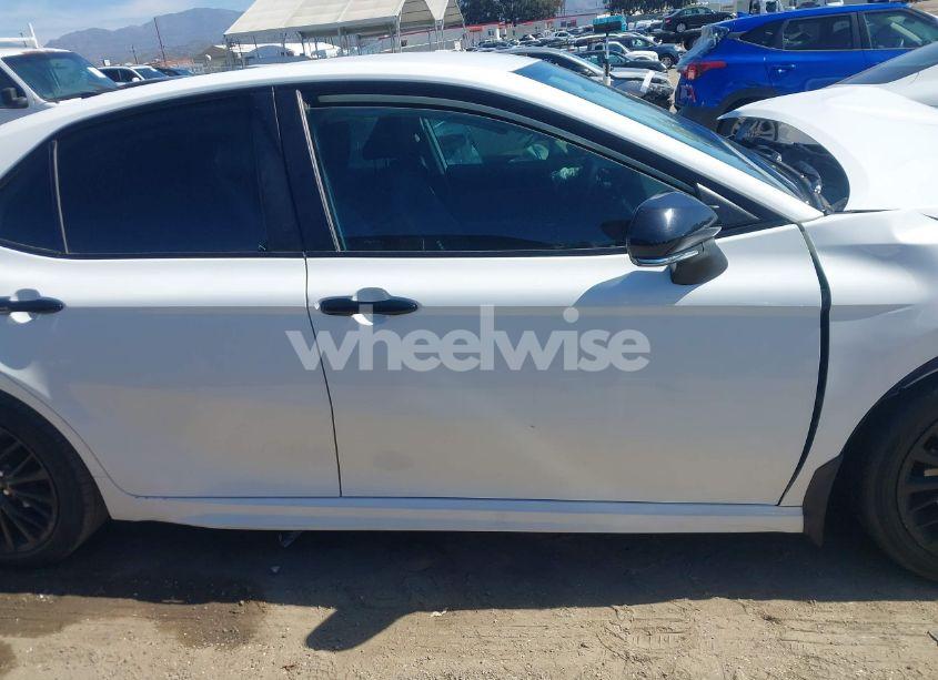 Photo 14 of 2022 Toyota Camry SE NIGHTSHADE EDITION (VIN 4T1G11AKXNU029941)