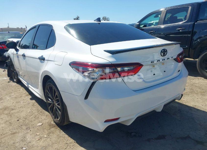 Photo 3 of 2022 Toyota Camry SE NIGHTSHADE EDITION (VIN 4T1G11AKXNU029941)