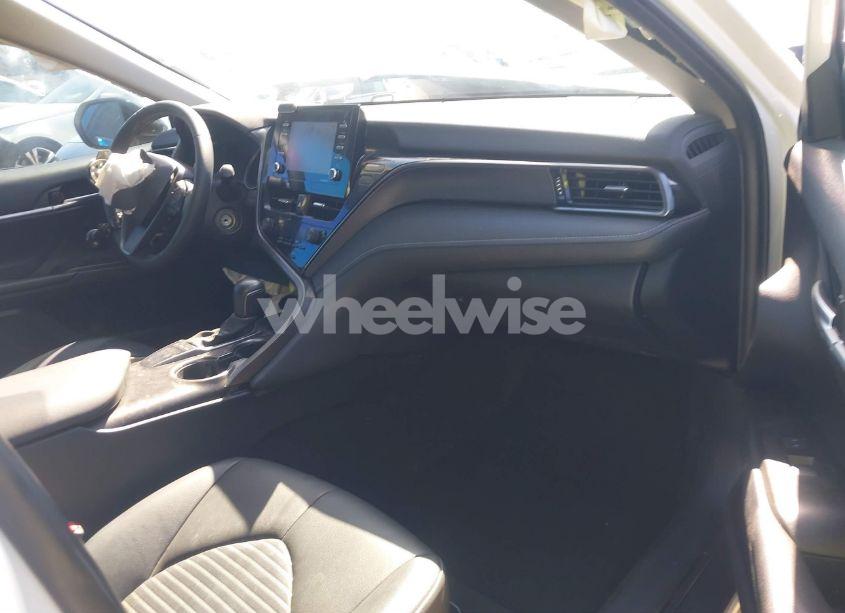 Photo 5 of 2022 Toyota Camry SE NIGHTSHADE EDITION (VIN 4T1G11AKXNU029941)