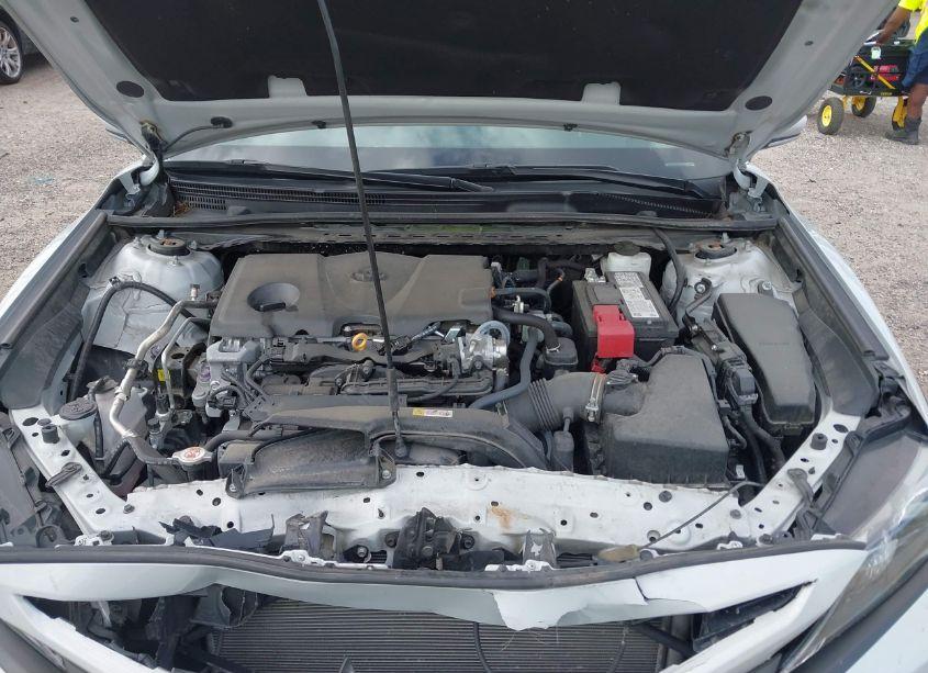 Photo 10 of 2022 Toyota Camry SE (VIN 4T1G11AKXNU069534)