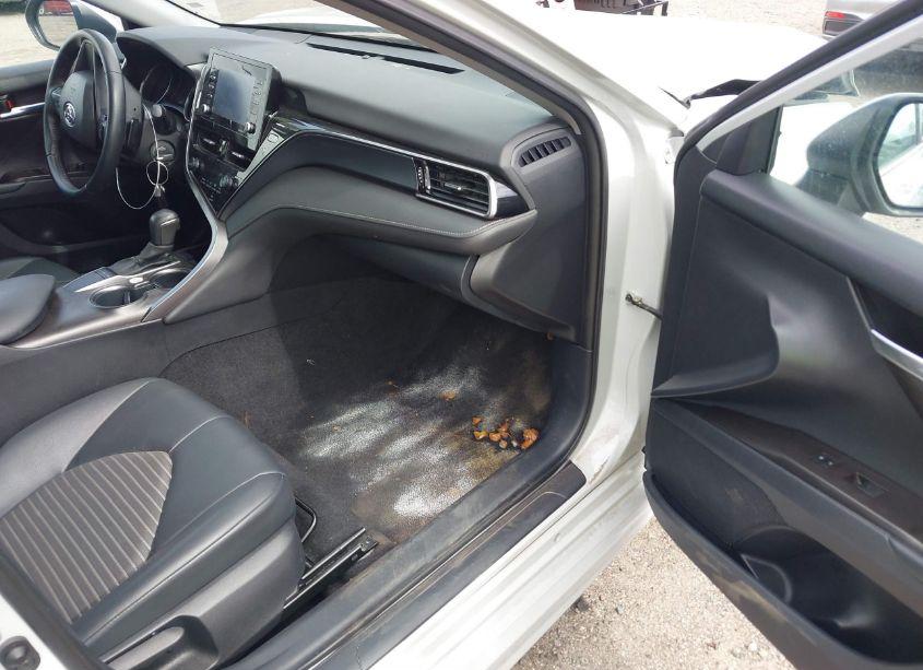 Photo 5 of 2022 Toyota Camry SE (VIN 4T1G11AKXNU069534)