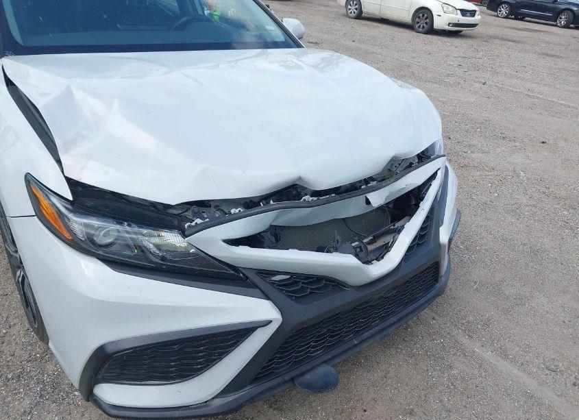 Photo 6 of 2022 Toyota Camry SE (VIN 4T1G11AKXNU069534)
