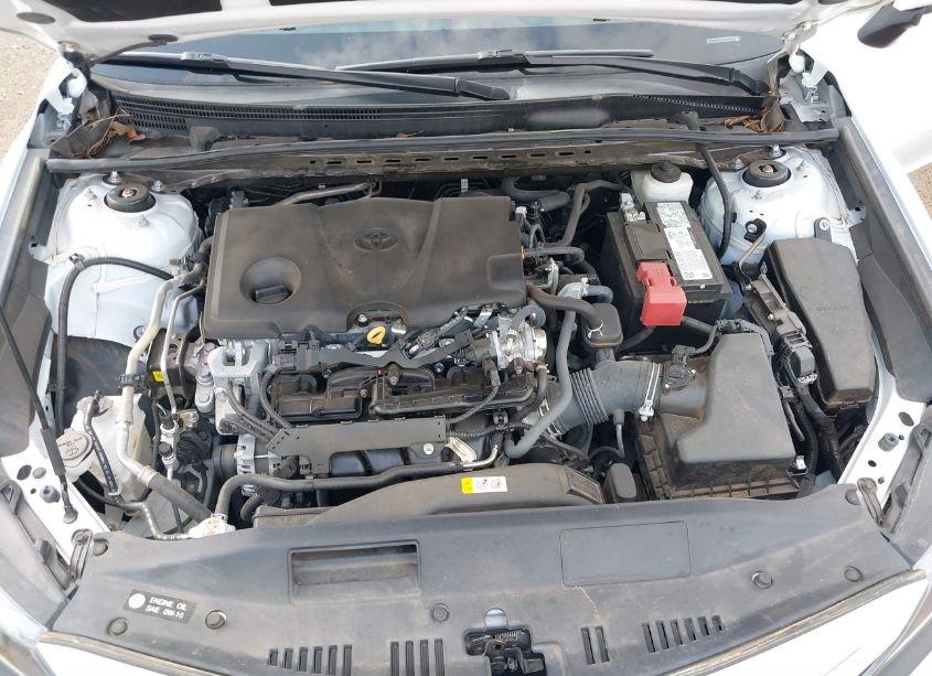 Photo 10 of 2022 Toyota Camry SE (VIN 4T1G11AKXNU619024)
