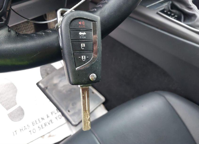 Photo 11 of 2022 Toyota Camry SE (VIN 4T1G11AKXNU619024)