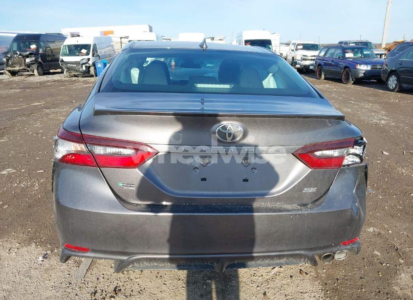 Photo 15 of 2022 Toyota Camry SE (VIN 4T1G11AKXNU624157)