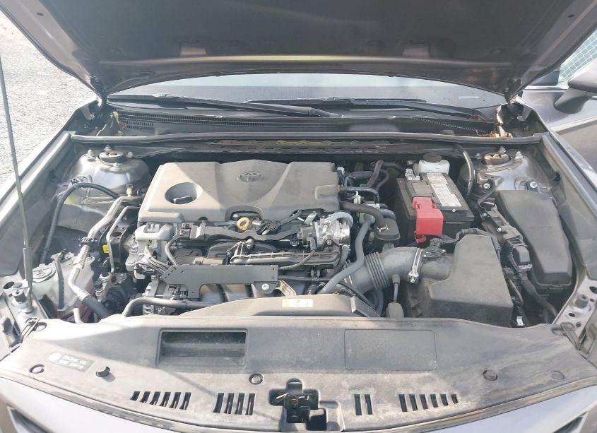 Photo 10 of 2022 Toyota Camry SE (VIN 4T1G11AKXNU640908)