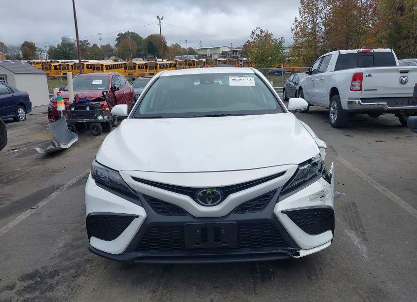 Photo 12 of 2022 Toyota Camry SE (VIN 4T1G11AKXNU655277)
