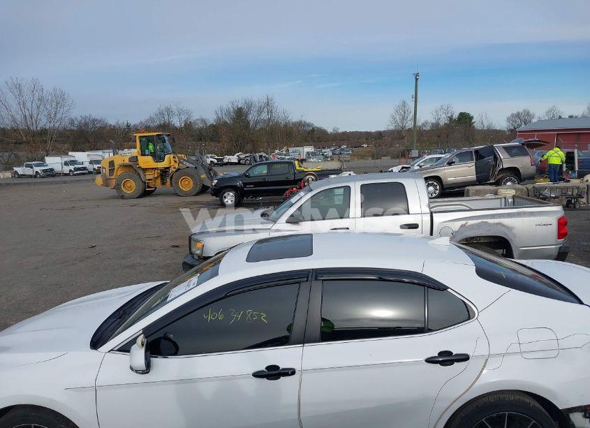 Photo 15 of 2022 Toyota Camry SE (VIN 4T1G11AKXNU709421)