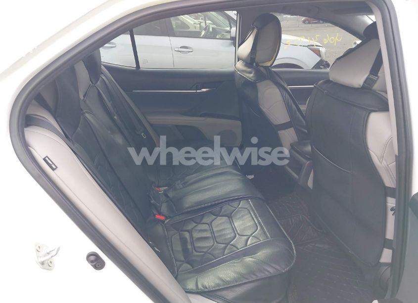 Photo 8 of 2022 Toyota Camry SE (VIN 4T1G11AKXNU709421)