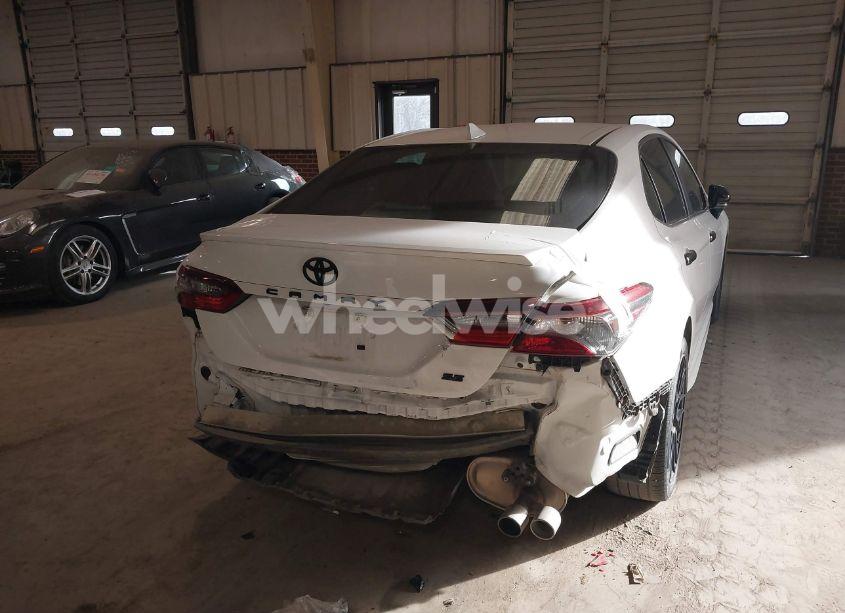 Photo 19 of 2022 Toyota Camry SE (VIN 4T1G11AKXNU709645)