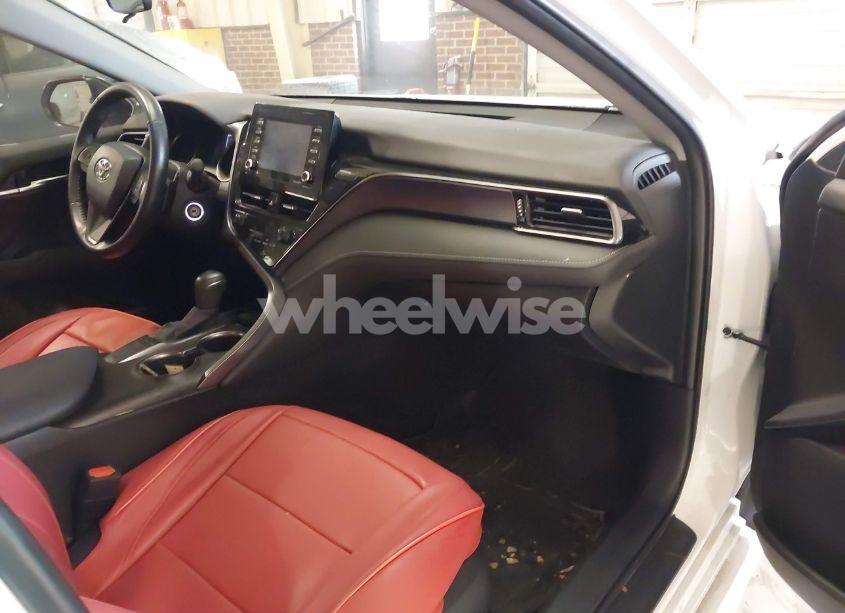 Photo 5 of 2022 Toyota Camry SE (VIN 4T1G11AKXNU709645)