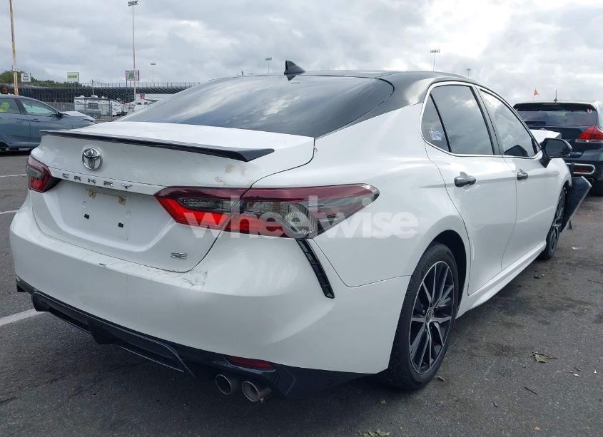 Photo 4 of 2023 Toyota Camry SE (VIN 4T1G11AKXPU733298)