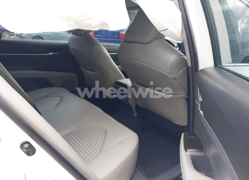 Photo 8 of 2023 Toyota Camry SE (VIN 4T1G11AKXPU733298)