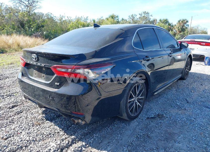 Photo 4 of 2023 Toyota Camry SE (VIN 4T1G11AKXPU734936)