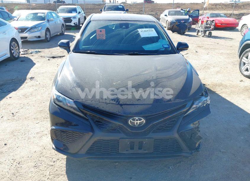 Photo 12 of 2023 Toyota Camry SE (VIN 4T1G11AKXPU751817)