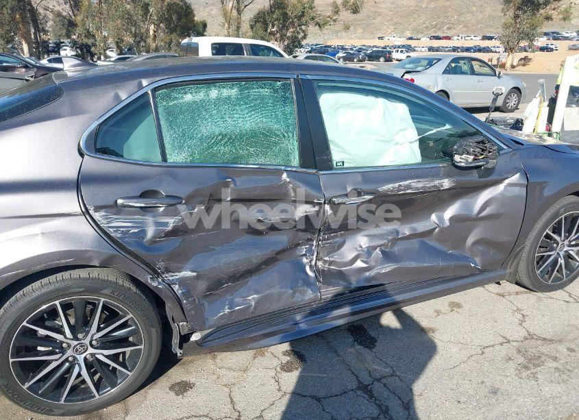 Photo 6 of 2023 Toyota Camry SE (VIN 4T1G11AKXPU791069)