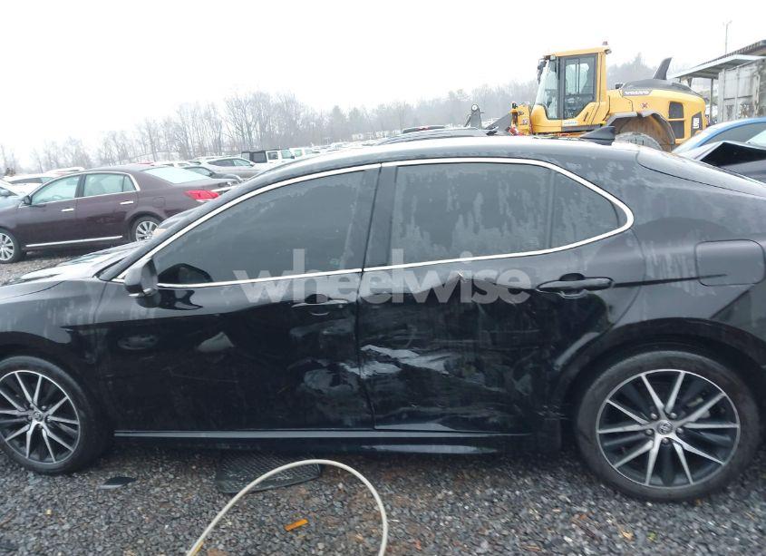 Photo 15 of 2023 Toyota Camry SE (VIN 4T1G11AKXPU819341)